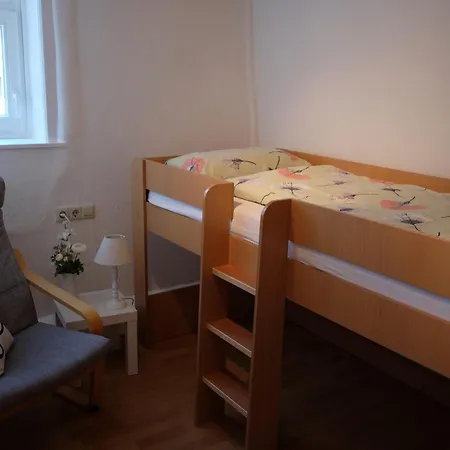 - Mit Charme Und Ausblick