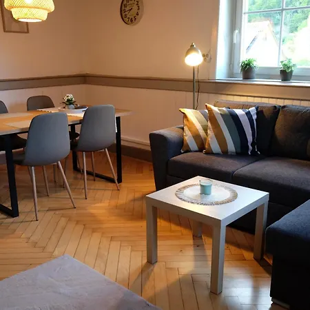 - Mit Charme Und Ausblick Apartamento